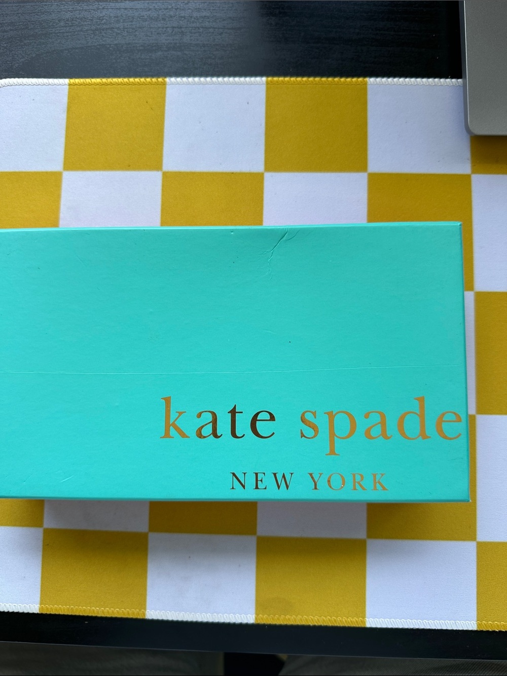 ✨ KATE SPADE ✨ Patent Leather Wristlet Clutch - Magenta GLOSSY with box - Picture 2 of 9
